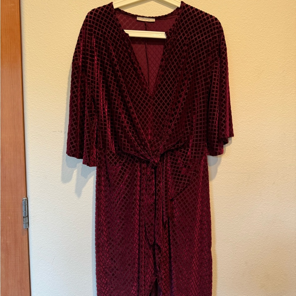 Zara Red Knee-Length Wrap Tie Front Gown with 3/4 Dolman Sleeves